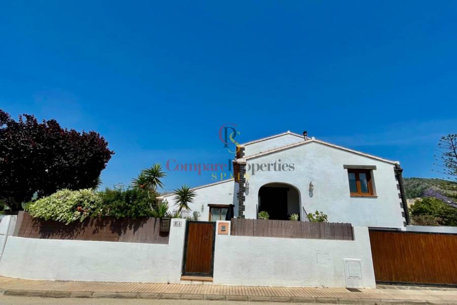 Sale - Villa - Jalon Valley - Pueblo