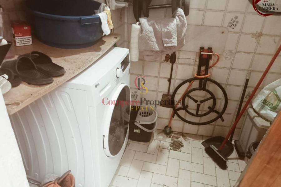 Sale - Apartment - Oliva - 