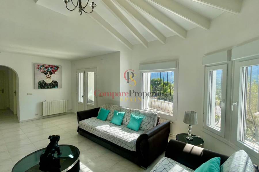 Sale - Villa - Jalon Valley - Valley / Urbanización