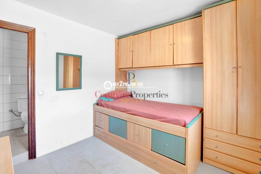 Sale - Villa - Orba