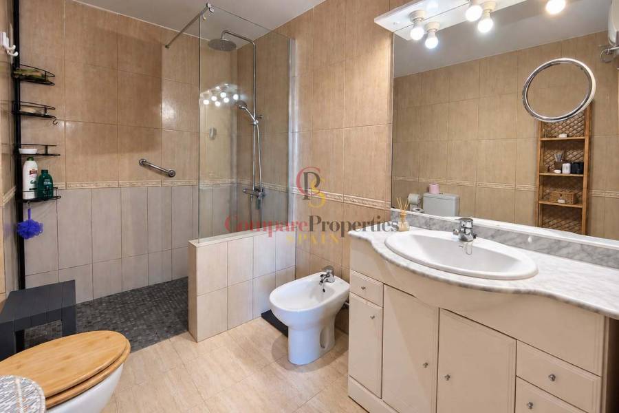 Sale - Apartment - Jesús Pobre - 