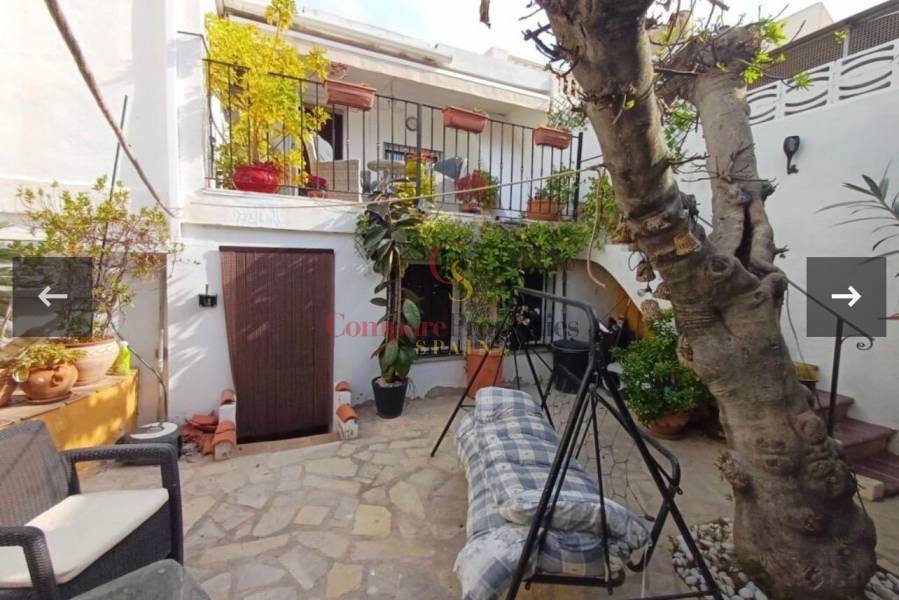 Sale - Townhouses - Oliva - 