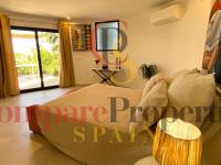 Sale - Villa - Dénia - Montgo