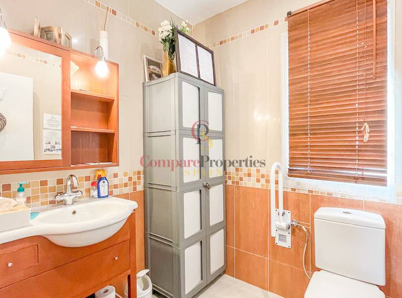 Sale - Villa - La Nucia - Barranco Hondo