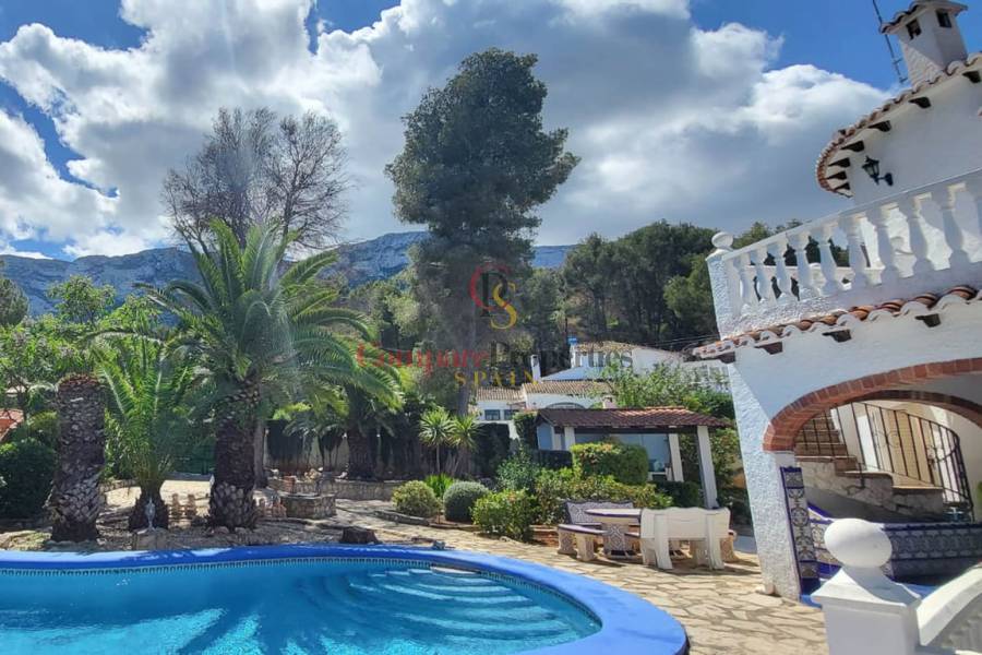 Sale - Villa - Dénia