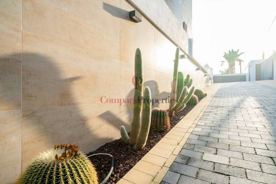 Venta - Villa - Calpe