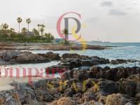 Sale - Villa - Dénia - Las Rotas