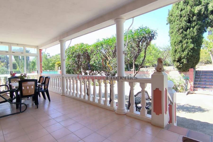 Sale - Villa - La Nucia