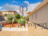 Sale - Villa - La Nucia - Nou Espai