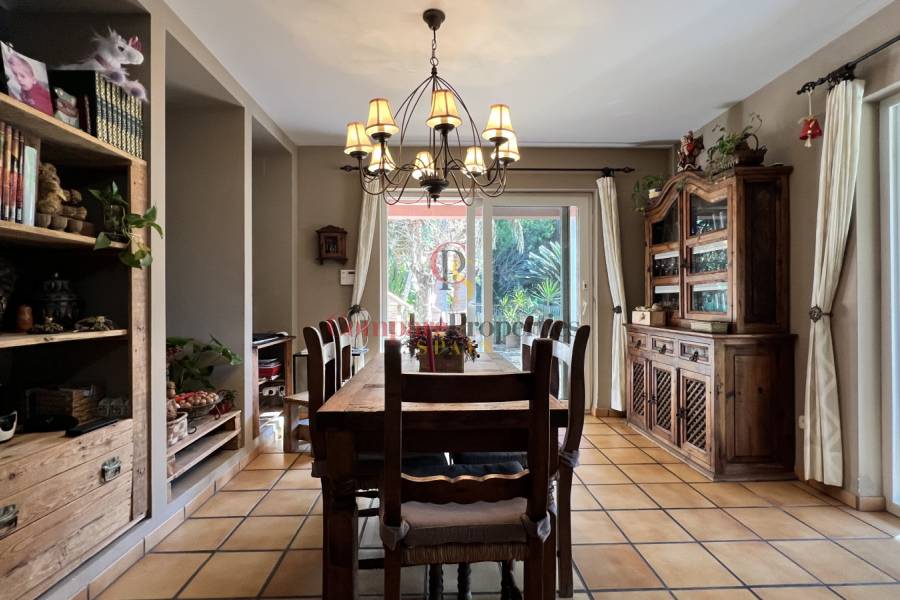 Venta - Villa - Ondara