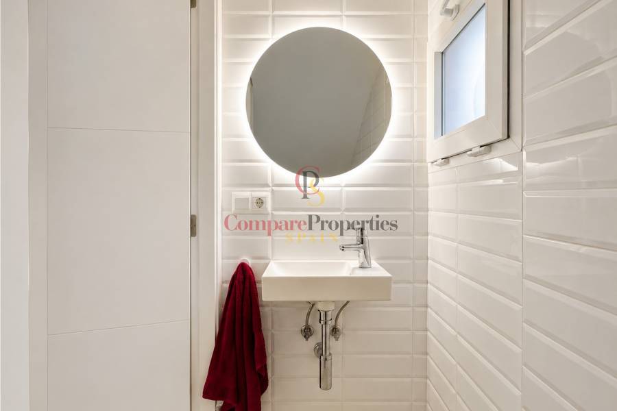 Sale - Villa -  - Casco Urbano
