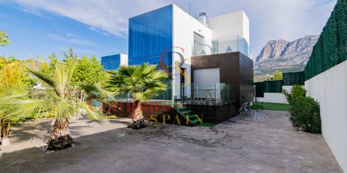 Villa - Sale - Finestrat - Finestrat