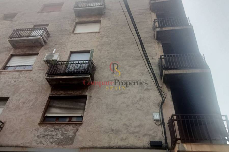 Sale - Apartment - Oliva - 