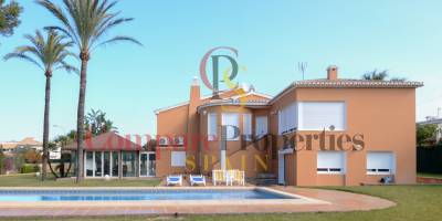 Villa - Vente - Dénia - Alquerías