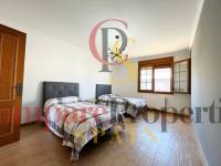 Venta - Villa - Piles