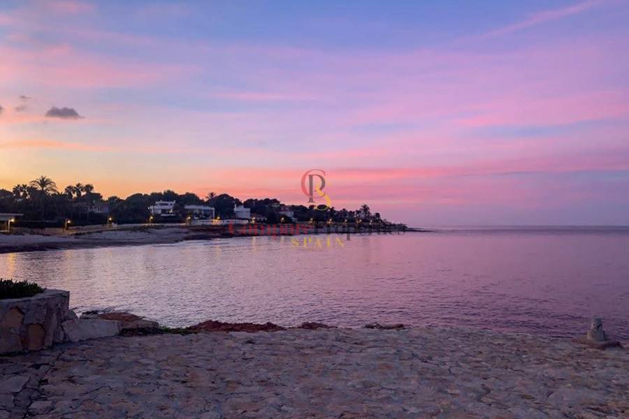 Sale - Villa - Dénia - Las Rotas