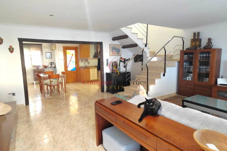 Venta - Semi-Detached Villa - Ondara - Casco urbano