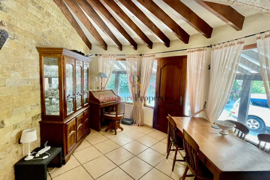 Sale - Villa - Jalon Valley - Campo