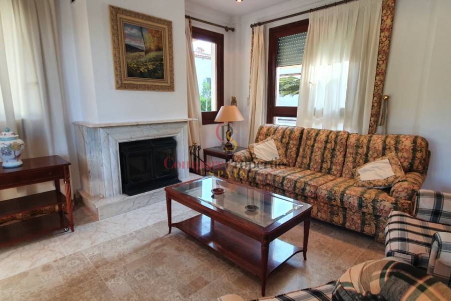 Sale - Villa - Oliva