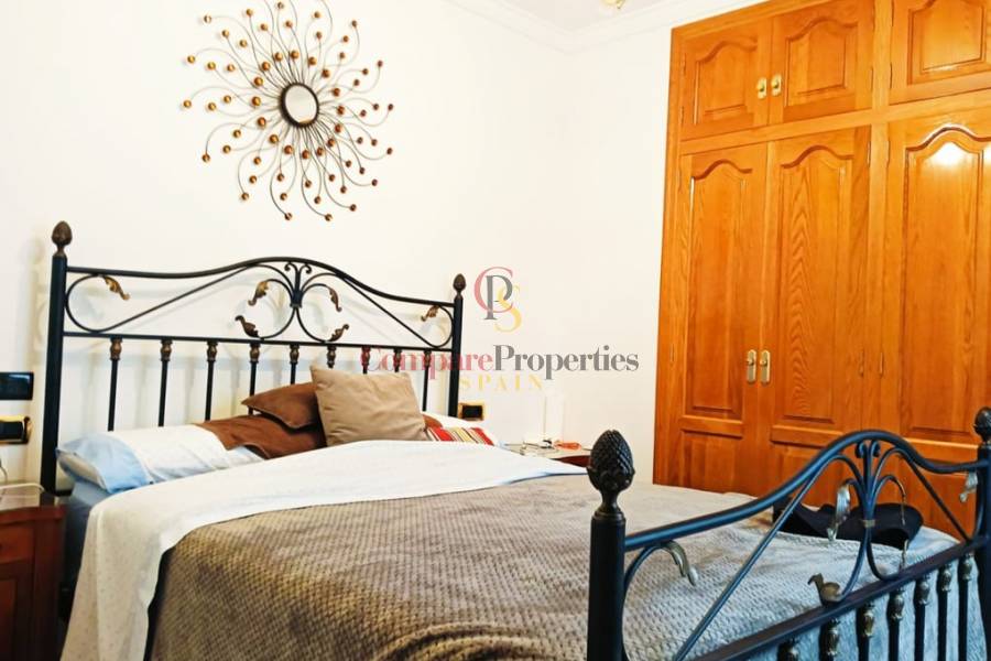 Sale - Villa - Oliva