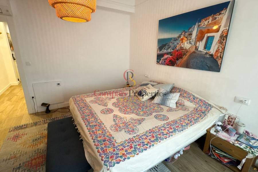 Sale - Apartment - Dénia - Centro