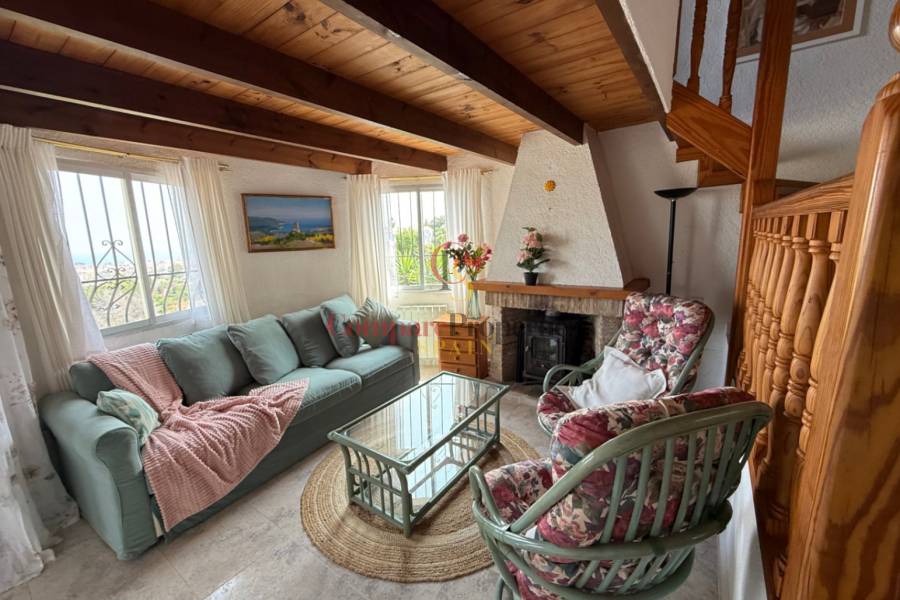 Sale - Villa - Dénia