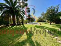 Sale - Villa - Jávea