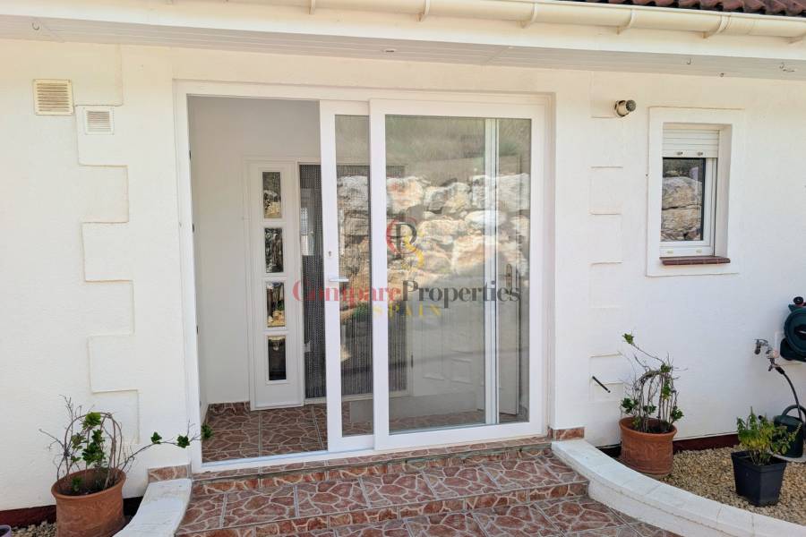 Sale - Villa - Jalon Valley - Jalon
