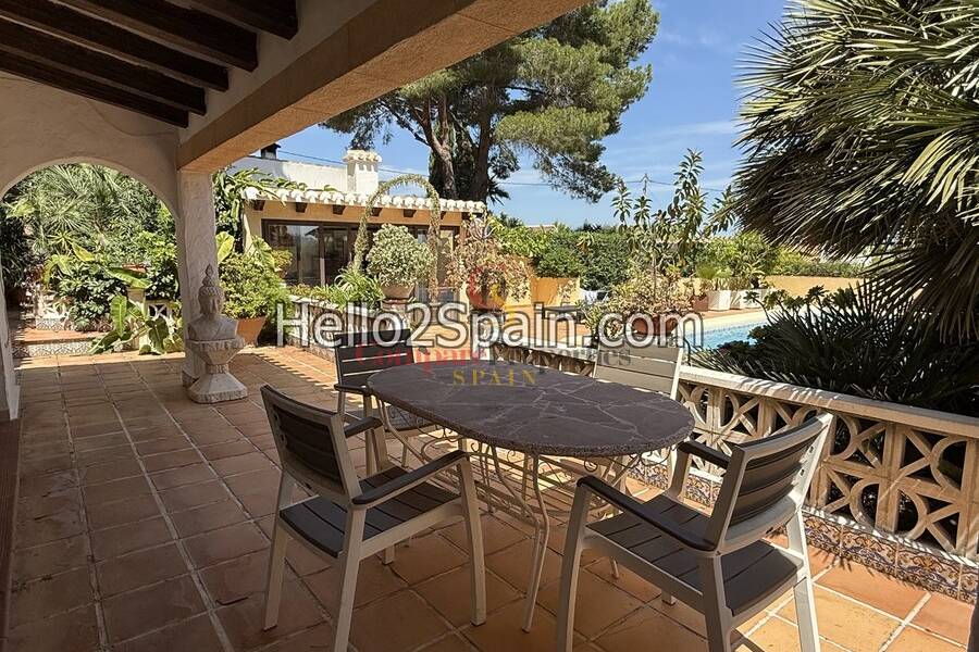 Venta - Villa - Dénia