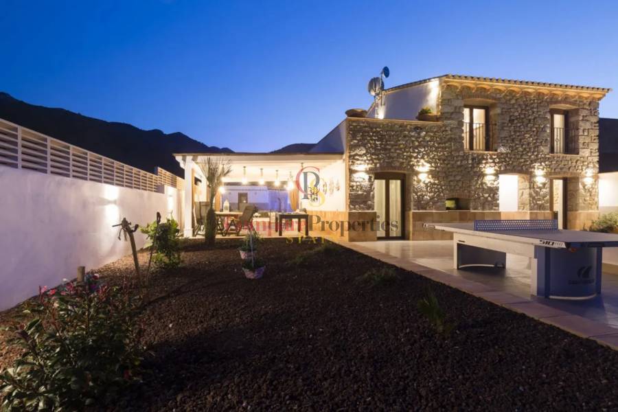 Verkoop - Villa - Jalon Valley - Jalon