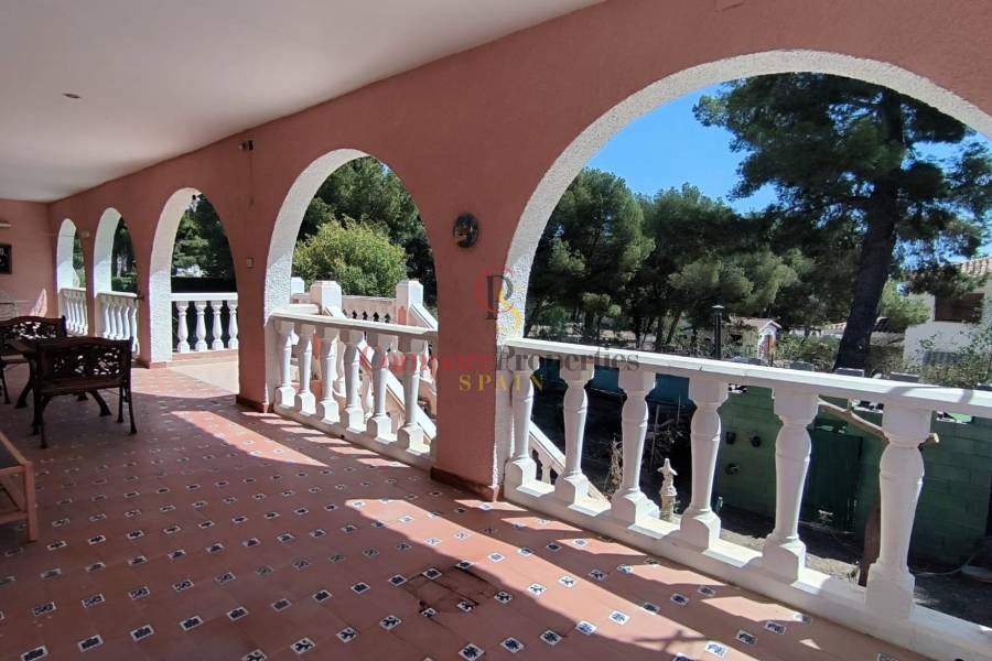 Sale - Villa - La Nucia