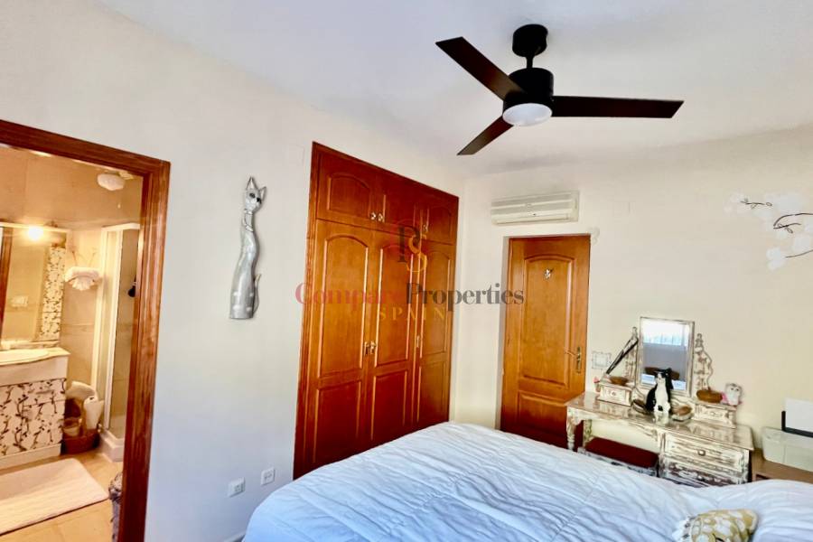 Sale - Villa - Orba Valley - Pueblo