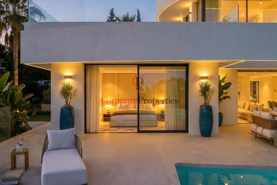 Sale - Villa - Calpe - Empedrola