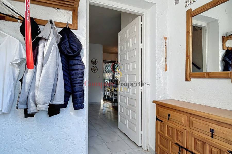 Sale - Bungalow - La Nucia - Buenavista