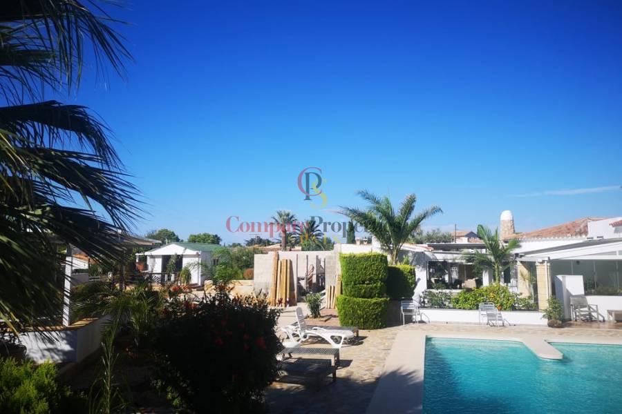 Verkoop - Villa - Dénia