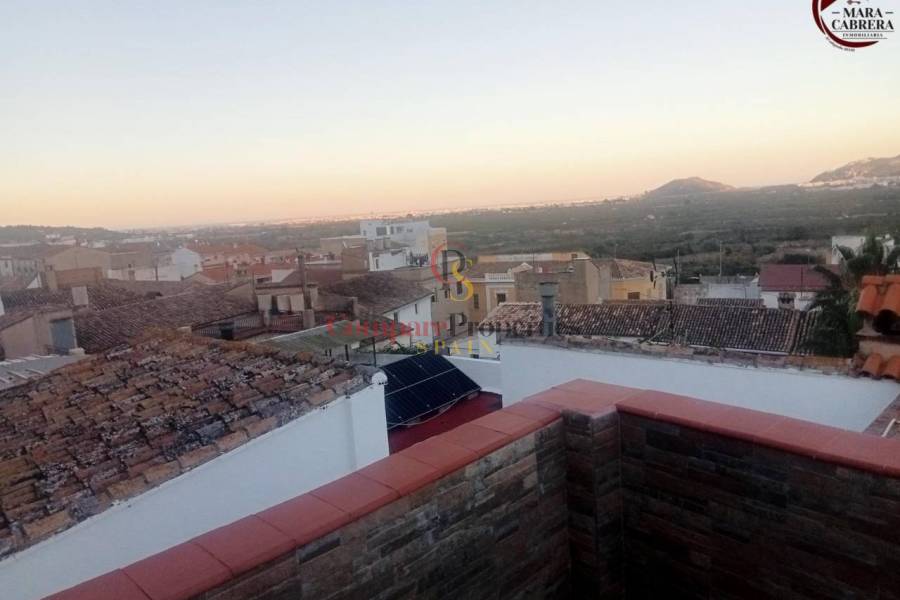 Sale - Apartment - Ador - 