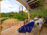 Sale - Villa - Jalon Valley - Campo