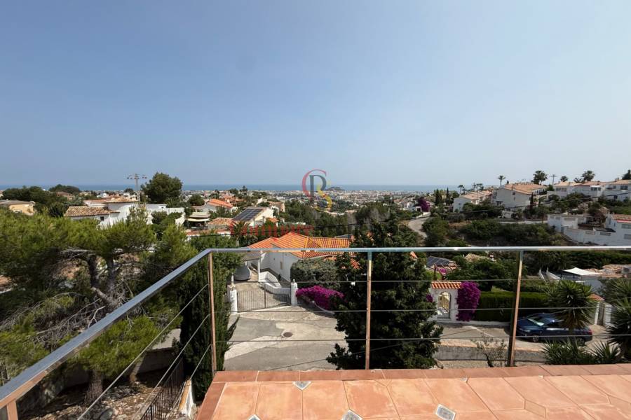Sale - Villa - Dénia