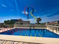 Sale - Villa -  - Magnolias