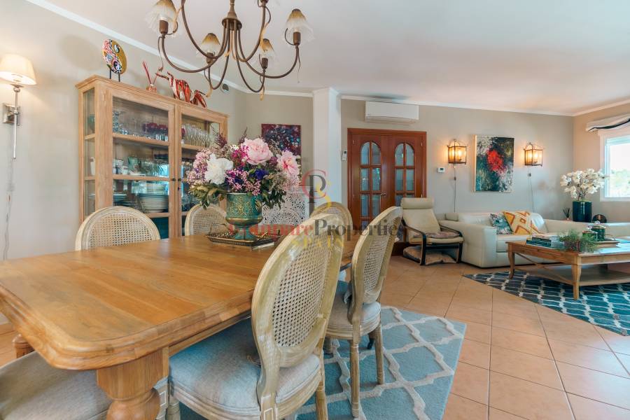 Sale - Villa - Alfaz Del Pi - Alfas del Pí