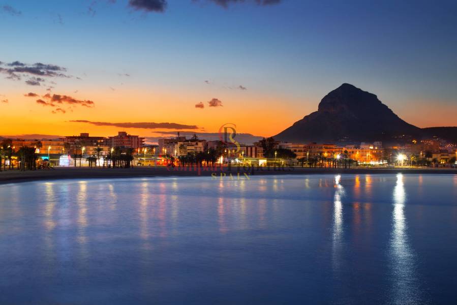 Venta - Villa - Gata de Gorgos - Centro del pueblo