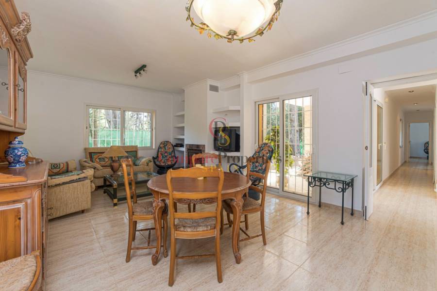 Sale - Villa - Dénia - Las Rotas