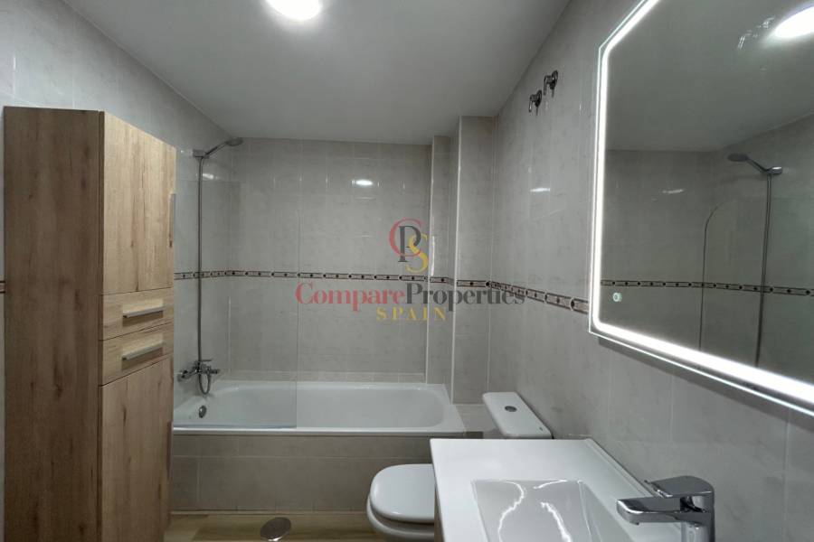 Verkoop - Apartment - Albir - Centro