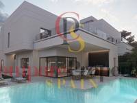 Nueva construcción  - Villa - Albir