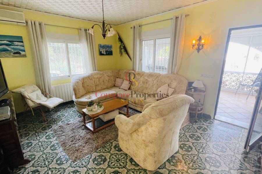 Venta - Villa - Dénia