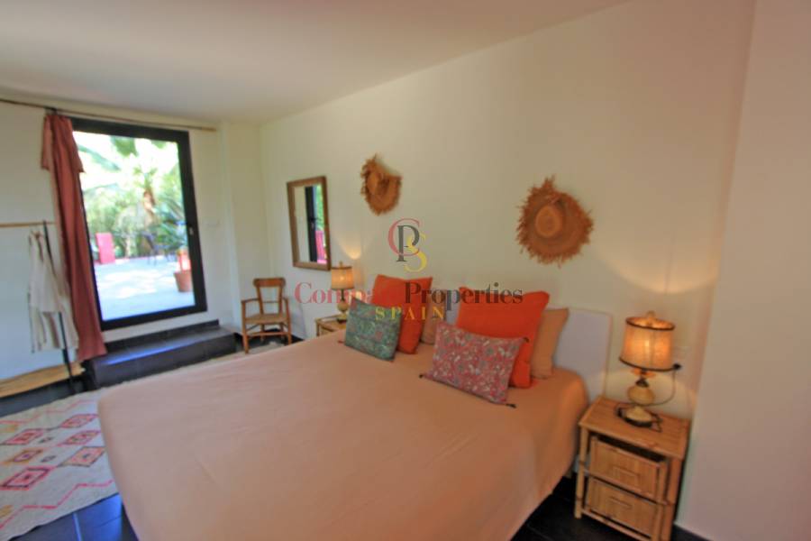 Sale - Villa - Orba Valley - Casco urbano