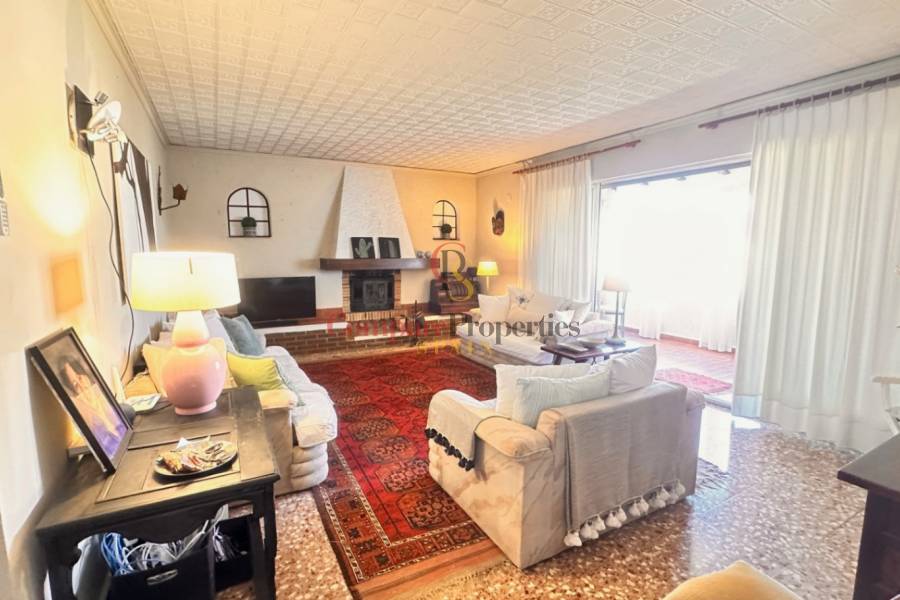 Sale - Villa - Dénia - Las Rotas