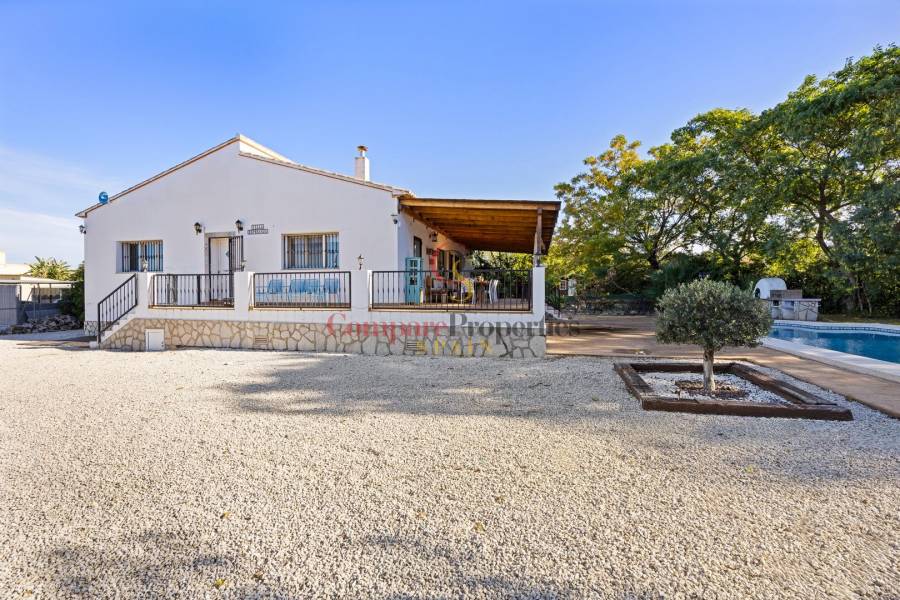 Verkoop - Villa - Dénia - Periferia