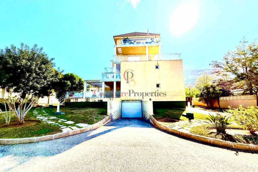 Sale - Apartment - Dénia - Montgo