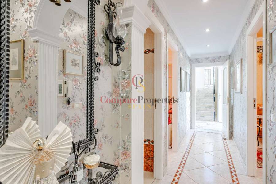 Sale - Villa - Calpe